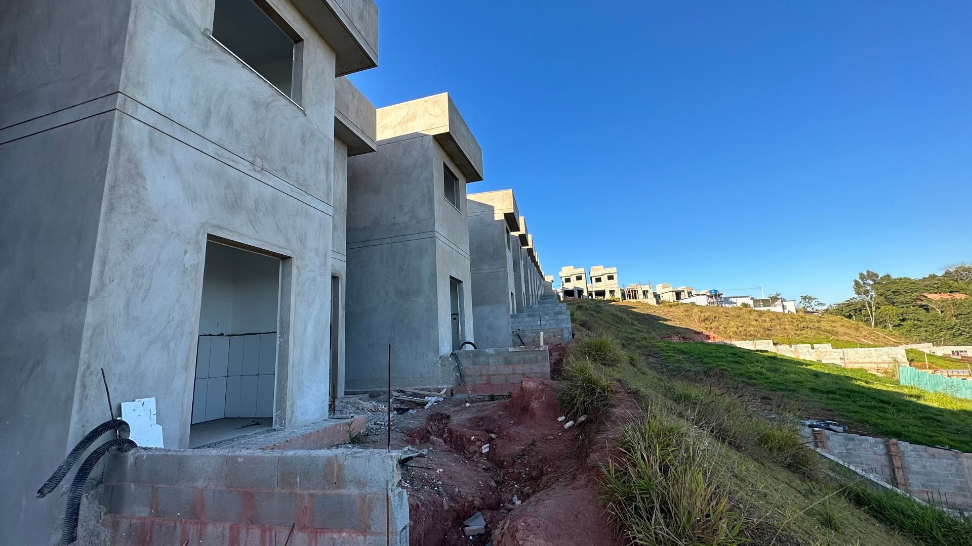 Obra - Entreserras Aruja - 5